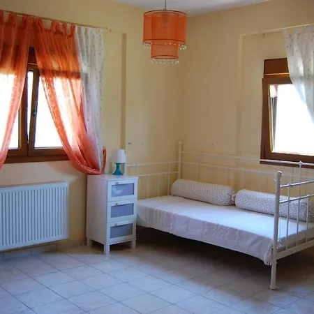 Garden Villa Kalandra