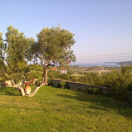 Villa Garden Kalandra