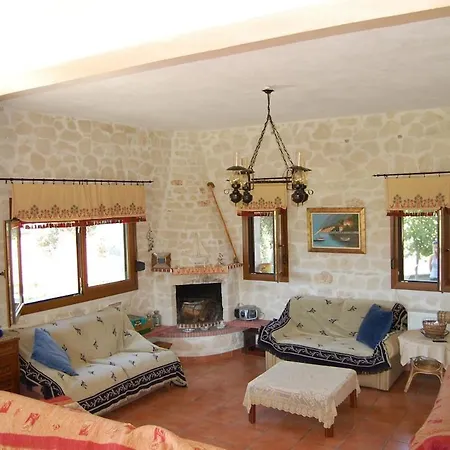 Garden Villa Kalandra